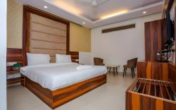 HOTEL DOON