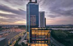 Courtyard Setia Alam