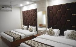 Hotel Sita Niwas Near Langar Hall