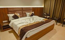 M D Farms and resorts