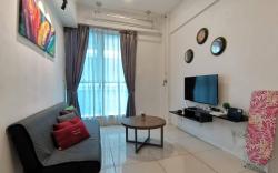 reSTARY Muji @ Sutera Avenue | Pool, CBD | 2BR/5P