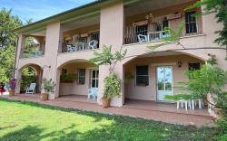 IL MELOGRANO COUNTRY HOUSE