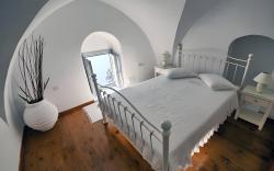 Archontiko Suites Santorini