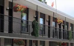 Bancroft Inn & Suites