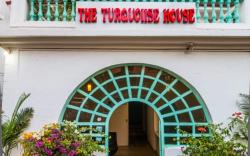THE TURQUOIISE HOUSE