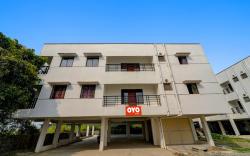 Hotel O J2 Service Appartment