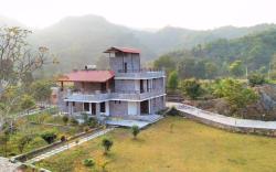 Molshri Farms & Villas