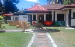 RedDoorz @ Golden Travellers Inn Antique
