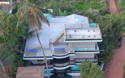 Tropical Wave Hostel