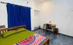 Raelyn's Homestay (King Room)