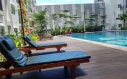 Warm Studio at Signature Park Grande By Travelio