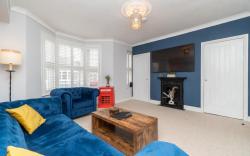 Homely and Modern Maisonette in Vibrant Bristol