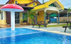 Homestay Dahlia Private Pool - closed to beach