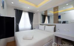 Fancy and Nice 2BR @Podomoro Golf View By Travelio