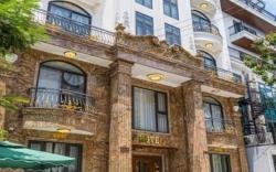 VP HOTEL LUXURY