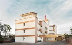 Hotel Dois H