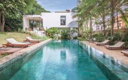 Rose Apple Residences-  Luxurious 5 Bedrooms Villa