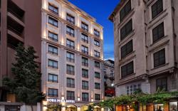 Dora Pera Hotel
