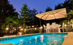 Bonnie Baan Pool Villa Mae Rim