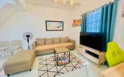 Awesome 2 Bedroom, Living Room & Kitchen