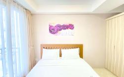 Homey Studio Room at Grand Asia Afrika By Travelio