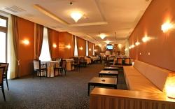 Hotel Crystal