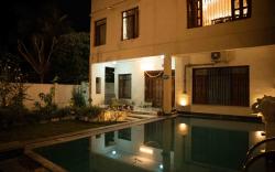 Hotel Karohi Villa