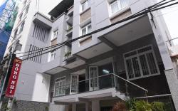 Hotel Đông Nhi