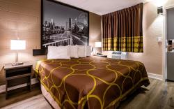 Super 8 by Wyndham Rockford South