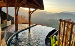 Avana Curve Cliffside Bamboo Villa with Pool