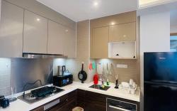 R&F Cozy 2BR unit by ANJU