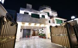 Royal Regency Hotel