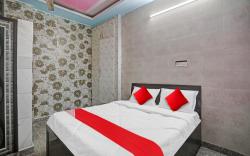 Super Hotel O Malik House Red Apple Rooms