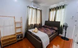 Modern Cozy 3BR Vacation House along Tagaytay Rd 
