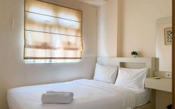 Modern Comfort 2BR Green Pramuka City By Travelio