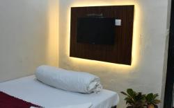 Hotel Saini Guest House, Mumbai