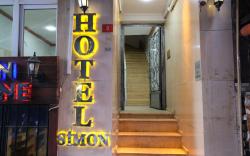 Simon Hotel