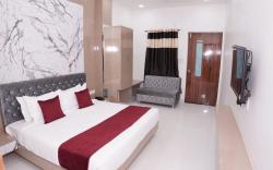 Shri Govindam Hotel