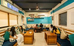Locomo Hostel OG - Stay • Work • Eat 