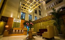 THE ROYAL COURT HOTEL & SPA