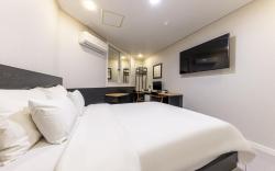 Mokpo Hotel The Haru (Peace Square)