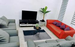 Botani Taman Cyber ipoh(2-24 pax /tv box/mahjong)