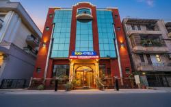 FabHotel Corporate Park