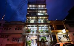 Hotel D'Lyon