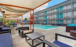 Heights House Hotel - Houston Heights Downtown, an Ascend Collection Hotel