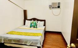 Amancio's Balai Spacious Room w/Shared Bathroom