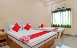 OYO Hotel Paradise BLU
