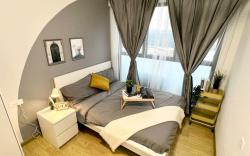 Sea View Suite @ Level 44 Danga Bay 3BR 6-12 pax