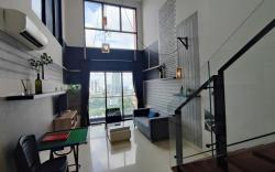 Duplex City View @ V Summer Near CIQ R&F 6-11 pax