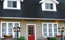 Auberge De Mon Petit Chum B&B